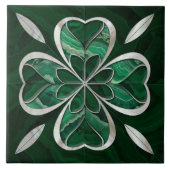 四葉クローバー – 緑の大理石と牡丹 タイル (正面)