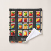 四角いボックスの果実の赤い緑のパターン バスタオルセット (ウォッシュタオル)