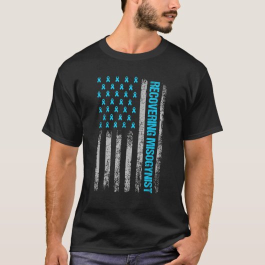 回復中のミソギニスト戦士アメリカ国旗T Shir Tシャツ (正面)