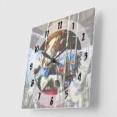 回転木馬のたてがみが流れる馬 スクエア壁時計 (傾斜)