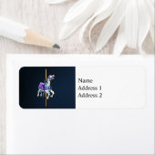 回転木馬馬ラベンダーと青の服 ラベル (インサイチュ)