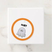 困惑した幽霊が"Oob?"と言うハロウィンの面白いキャラクター フェイバータグ (インサイチュ)