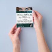 図書館の後広告の女 チラシ (手)