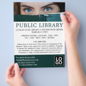 図書館の後広告の女 チラシ (手)