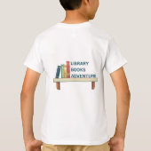 図書館の本+冒険+少年+Tシャツ Tシャツ (裏面)