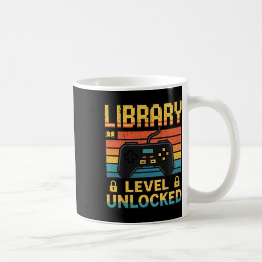 図書館好きの先生のための面白ビデオゲーム　チェックリストで学校 コーヒーマグカップ (右)