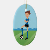 図解入りの、写真付きのな女の子のサッカーの選手のオーナメント セラミックオーナメント (右)