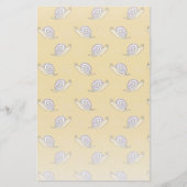 図解入りの、写真付きのカタツムリと渦巻き模様 便箋 (正面)