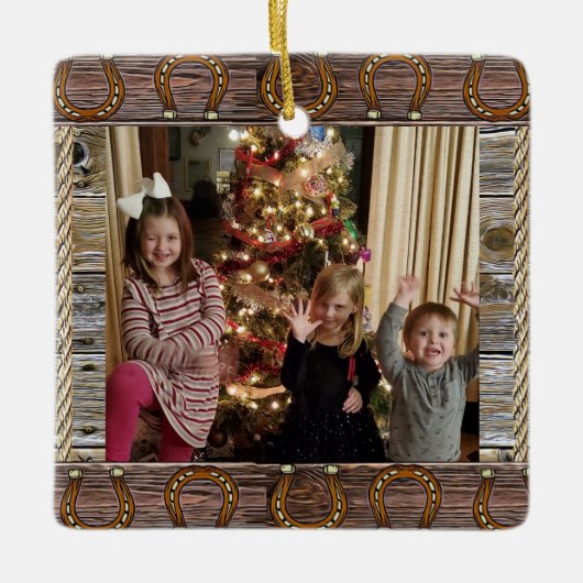 国と西洋のクリスマスのパーソナライズされた写真 セラミックオーナメント (正面)