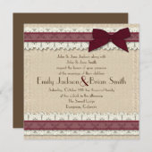 国のバーラップのバーガンディのリボンの結婚式招待状 招待状 (正面/裏面)