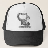 国の前のSelfie - Trudeau キャップ (正面)