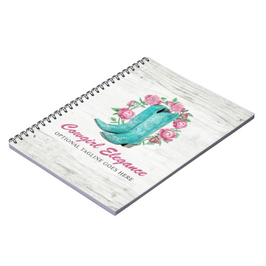 国の女性のカーボーイのブーツ及びぼろぼろのバラの素朴な木 ノートブック (左側)