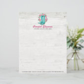 国の女性のカーボーイのブーツ及びぼろぼろのバラの素朴な木 レターヘッド (スタンド正面)