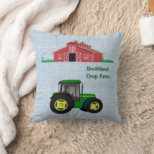 国の農場の赤い納屋の緑のトラクターの任意名前 クッション (ブランケット)