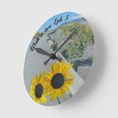 国カジュアル"愛の中で歩く"Eph5道路ひまわり花 ラウンド壁時計 (傾斜)