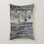 国パーソナライズされた刻素朴ハート アクセントクッション (正面(垂直))