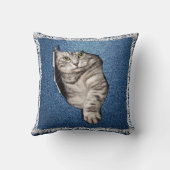 国内の虎猫 – 子猫 クッション (裏面)