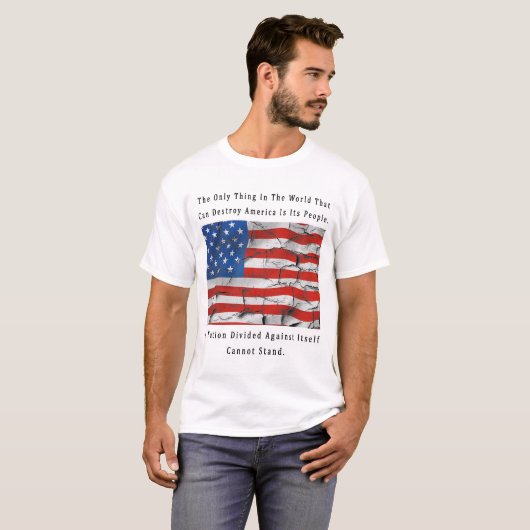 国家の分け神は赤い手紙のアメリカを賛美します Tシャツ (正面フル)