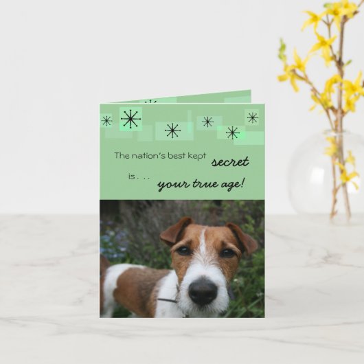 国家の手入れが行き届いた秘密はあなたの本当の年齢です カード (黄色い花)