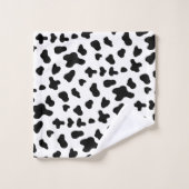 国産のモノクロ牛柄 バスタオルセット (ウォッシュタオル)