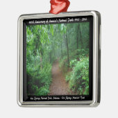 国立公園周年記念ホット春マウントトレイル メタルオーナメント (左)