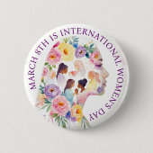 国際女性デー 3月8日 IWD 缶バッジ (正面)