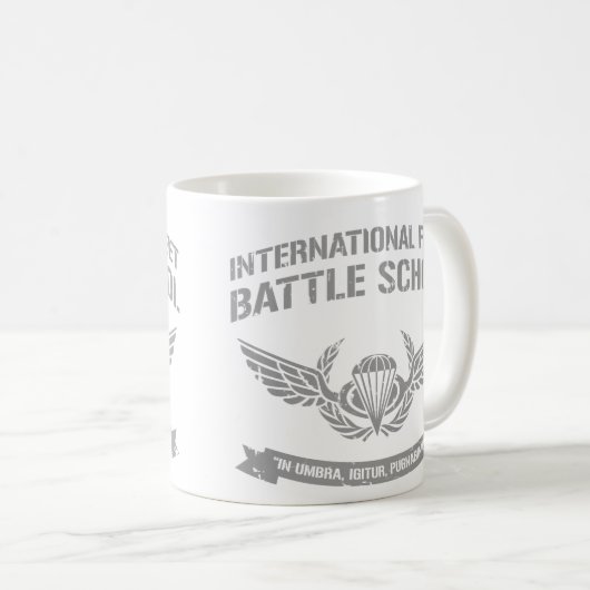 国際的な艦隊の戦いの学校Ender コーヒーマグカップ (正面右)