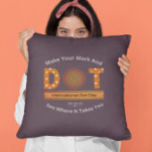 国際的Dot Dayデザイン クッション