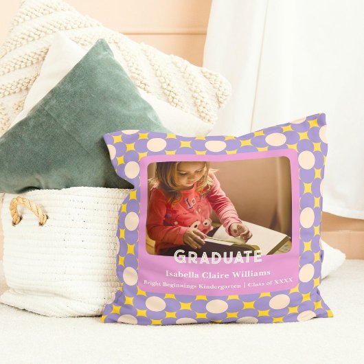 園児向けのかわいい花学位授与 クッション