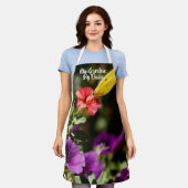 園花と蝶が登場するエプロン エプロン (着用した状態)