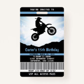 土のバイクの誕生日の招待状VIPのパス バッジ (正面)