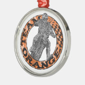 土のレーサー メタルオーナメント (左)