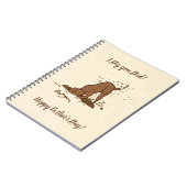 土を掘る犬 – 幸せな父の日。 ノートブック (左側)
