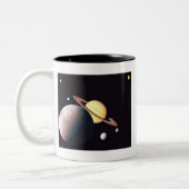 土星および月 ツートーンマグカップ (左)
