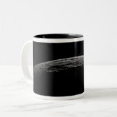 土星の月の非現実的な風景 ツートーンマグカップ (正面左)
