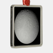 土星の月テティスの南極 メタルオーナメント (右)