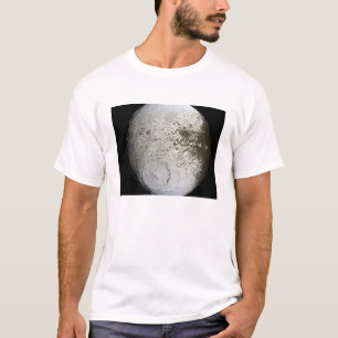 土星の月Iapetus 2 Tシャツ