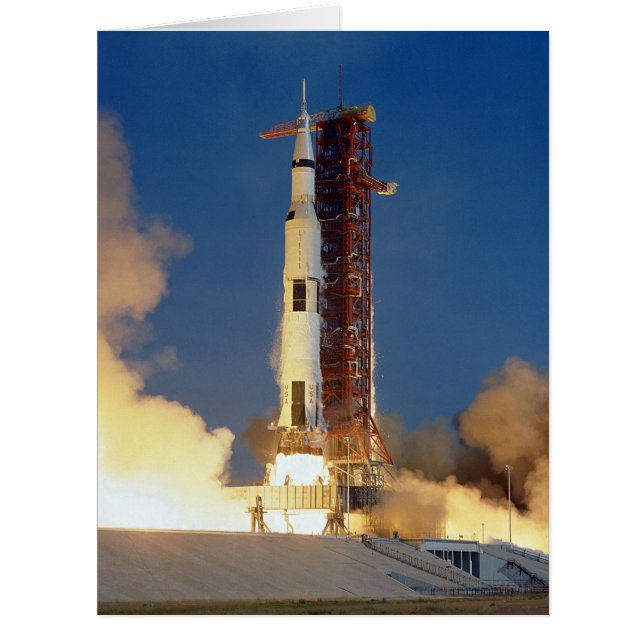 土星Vが月に向かって空に輝くと地球は揺れる (正面)