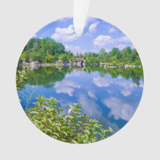 地上と空の静寂 オーナメント