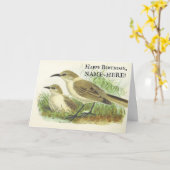 地上の2羽の鳥の誕生日グリーティングカード カード (黄色い花)