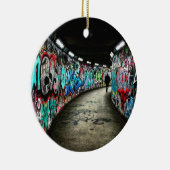 地下鉄の落書きアート セラミックオーナメント (右)