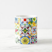 地中海のタイル，オリーブ，唐辛子，レモン コーヒーマグカップ (中央)