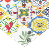 地中海のタイル，オリーブ，唐辛子，レモン   ショートテーブルランナー (コーナー)