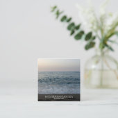 地中海の海辺ビーチモダン撮影 スクエア名刺 (スタンド正面)