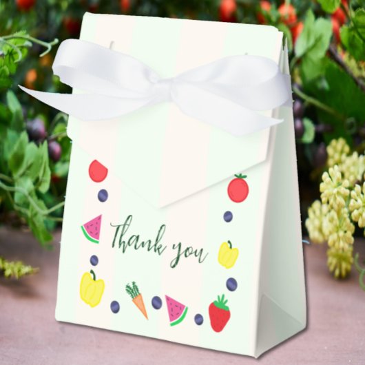 地元で栽培されたファーマーズマーケットベビーシャワー フェイバーボックス