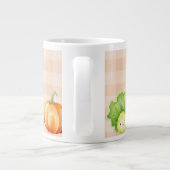 地元で栽培された秋のカボチャの赤ちゃんシャワー ジャンボコーヒーマグカップ (裏面)