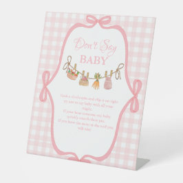 地元で育ったピンクはベビーの赤ちゃんシャワーのサインを言わない 台座サイン