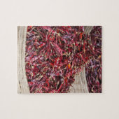 地元の農産物の市場で唐辛子 ジグソーパズル (横)