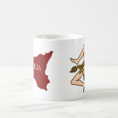 地図のコーヒー・マグとのシシリアのTriskelion コーヒーマグカップ (中央)