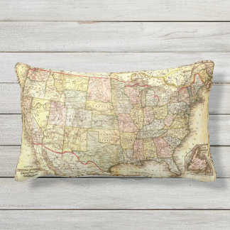 地図の米国旧式なアメリカ米国のヴィンテージ1867年 ランバークッション
